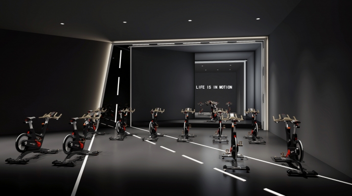 现代健身房,动感单车