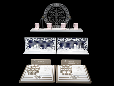 现代珠宝首饰钻戒，戒指陈列展示