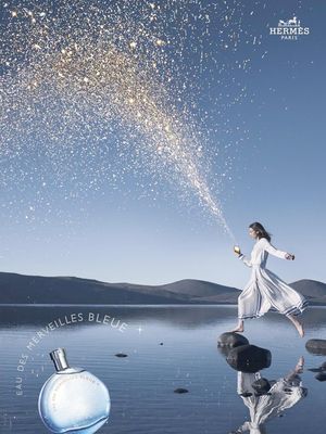 化妆品香水广告商业广告灯箱 (24)